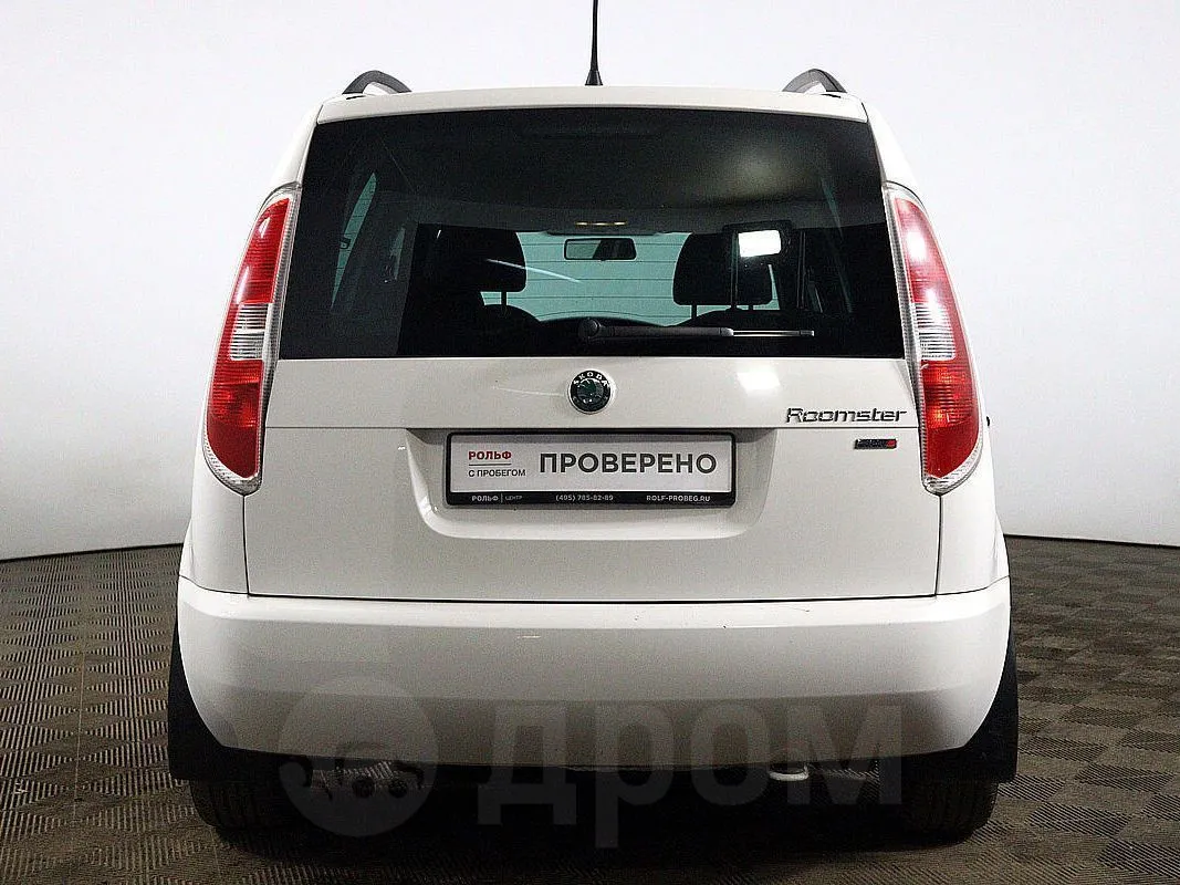 Skoda Roomster 1.6 MT Ambition Image 7